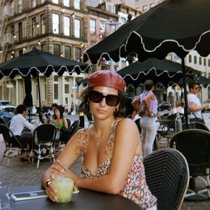 Meet your Posher, Paris